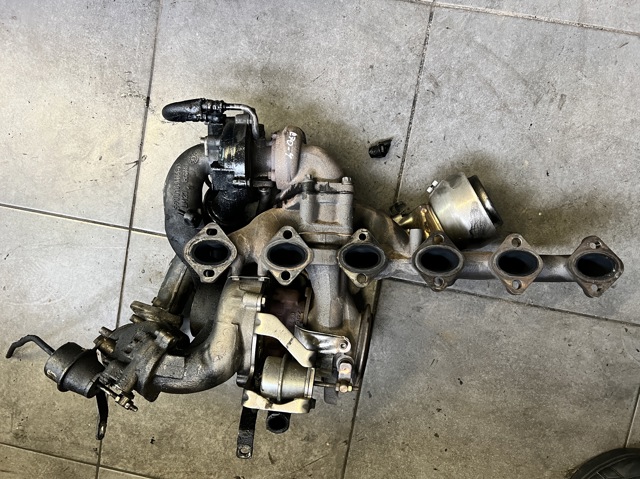 Турбонагнетатель 11657802587 BMW