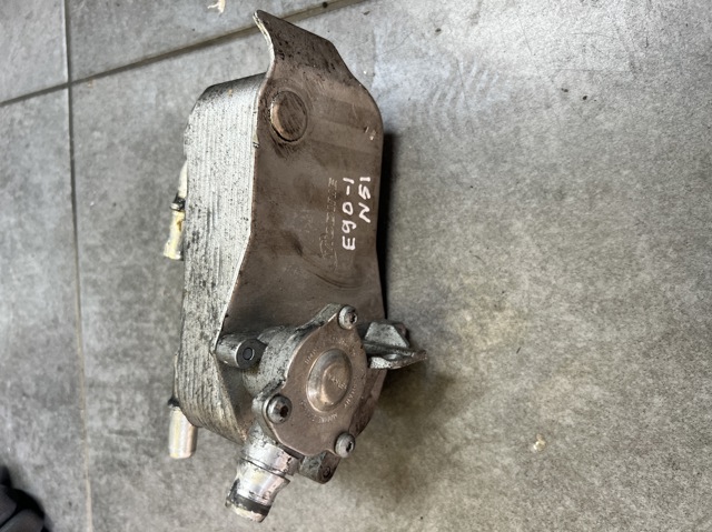 Радиатор АКПП 17217551647 BMW