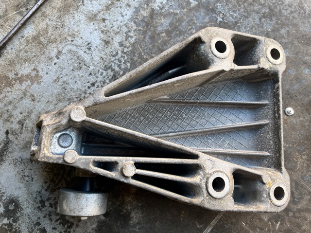 22116781257 BMW купить в Харьков