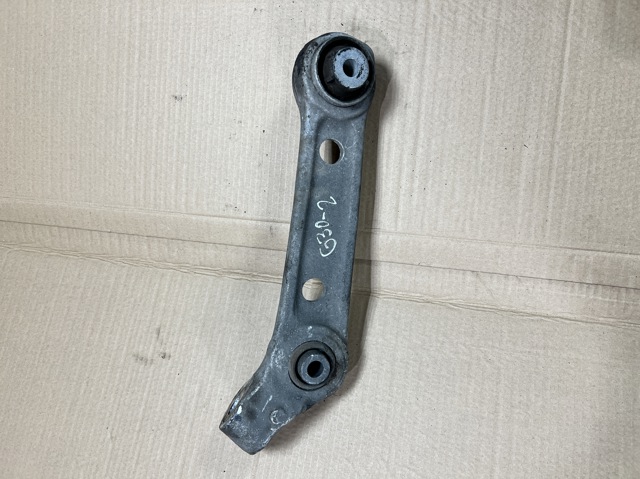 31106861181 BMW Рычаг передней подвески нижний левый купить в Львов