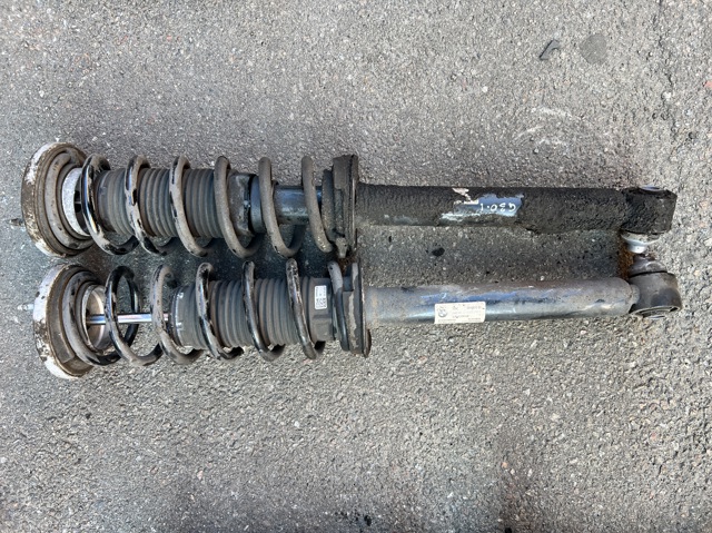 BMW 31316866606 Амортизатор передний правый в наличии Запорожье