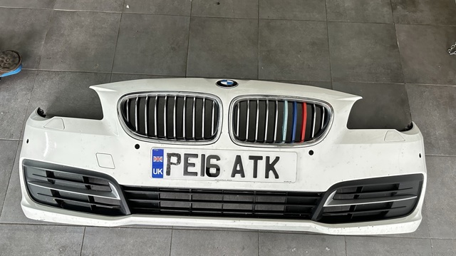 Буфер (бампер) передний 51117332677 BMW