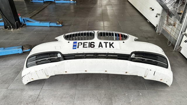 BMW 51117332677 Бампер передний в наличии Запорожье