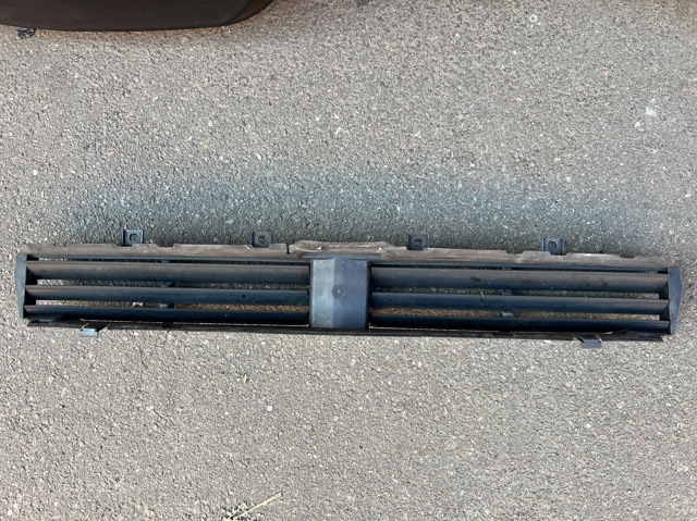 BMW 51137474372 Диффузор радиатора охлаждения нижний в наличии Павлоград