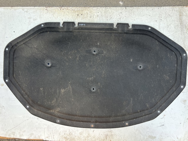 Накладка шумоизоляционная капота 51489175051 BMW