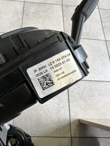 Переключатель подрулевой, центральная часть 61319169074 BMW