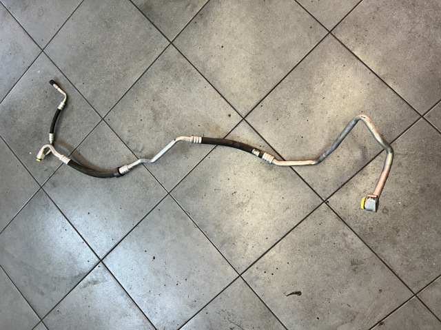 Шланг кондиционера, от испарителя к компрессору 64509209716 BMW