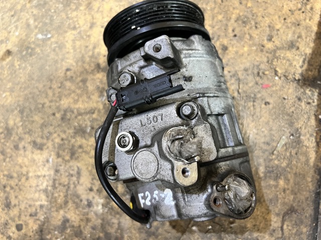 Насос кондиционера 64529216467 BMW
