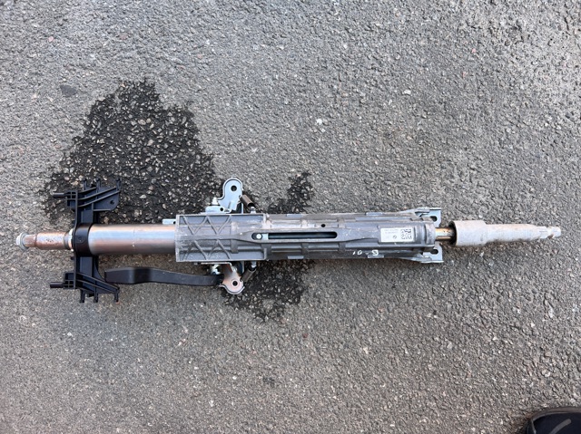 Колонка рулевая 6887897 BMW