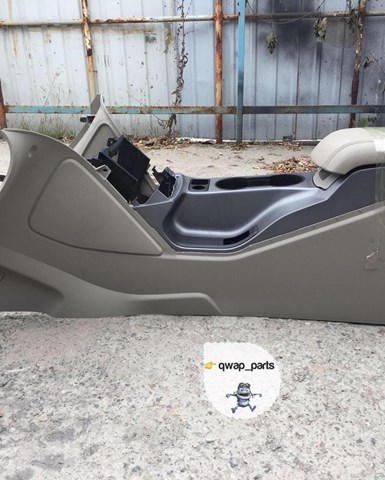 CJ5Z7804619AC Накладка декоративная центральной консоли купить Павлоград