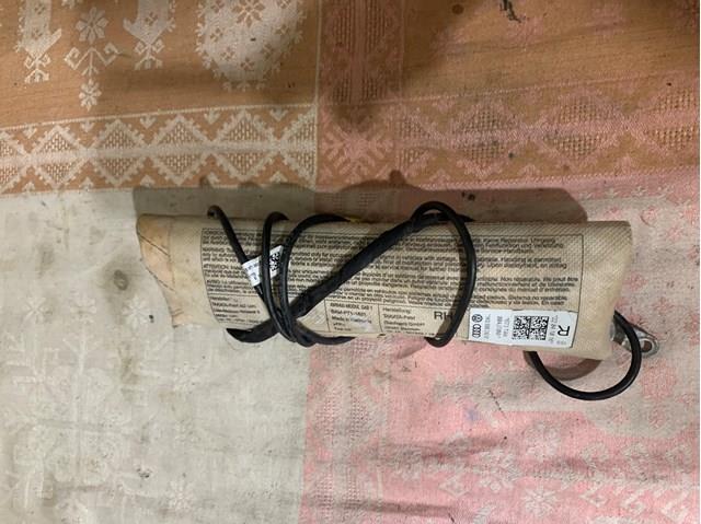 Подушка переднего сиденья 1K8880242B VAG