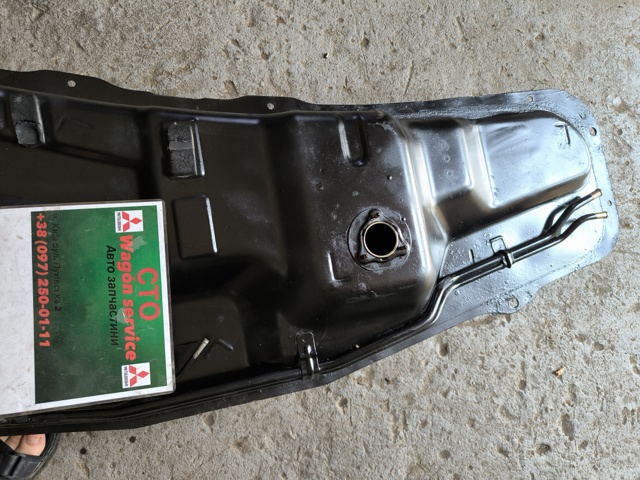 1700A408 MITSUBISHI Бак топливный купить в Черкассы