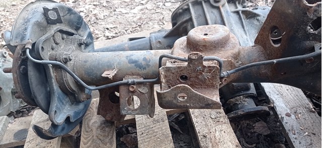 4211060860 TOYOTA Картер заднего моста (чулок) купить в Харьков