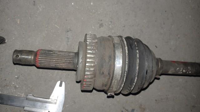 HYUNDAI 495003K110 Полуось (привод) передняя левая в наличии Ровно