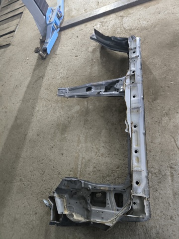 5253C946 MITSUBISHI Порог внешний правый купить в Кривой Рог