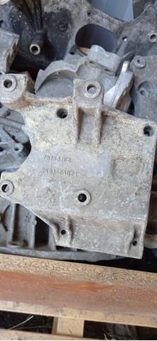 Кронштейн компрессора кондиционера 7813A164 MITSUBISHI