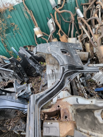 Боковая часть задняя правая MR485958 MITSUBISHI