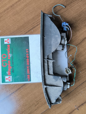MR508784 MITSUBISHI Фонарь заднего бампера правый купить в Кривой Рог