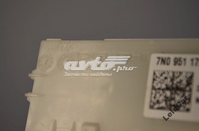VAG 7N0951172 в наличии Житомир