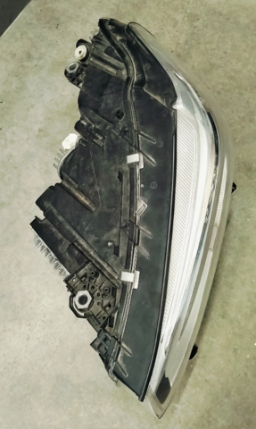 63117466115 BMW Фара левая купить в Кривой Рог