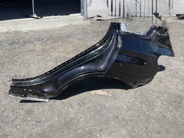 Крыло заднее левое 41007955005 BMW