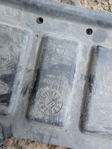 Обвес бампера 626636LB0A NISSAN
