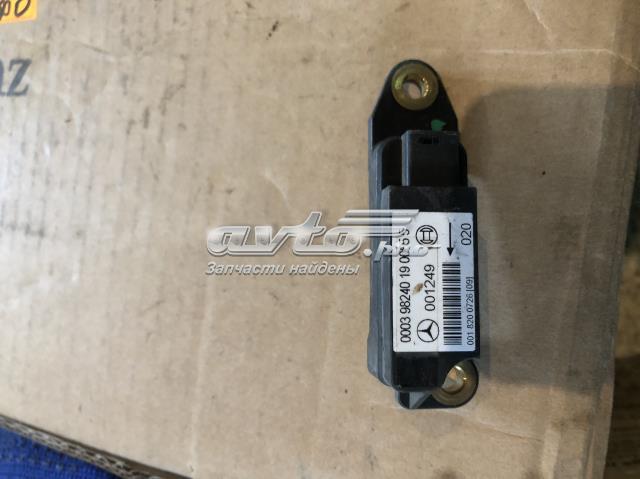 Датчик Эйрбэг передний 0018200726 MERCEDES