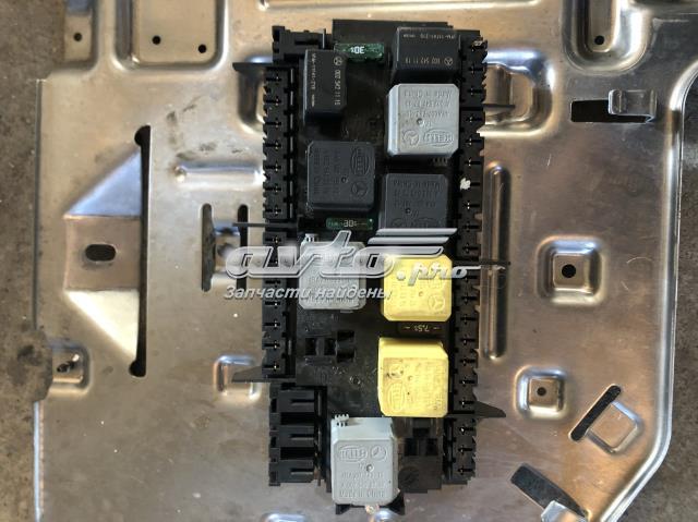 Монжатный блок реле 1669063801 MERCEDES