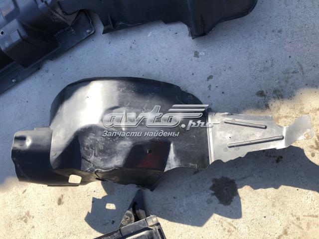 Подкрылок крыла переднего правый задний 1686988630 MERCEDES