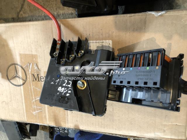 Монжатный блок реле 2115461341 MERCEDES