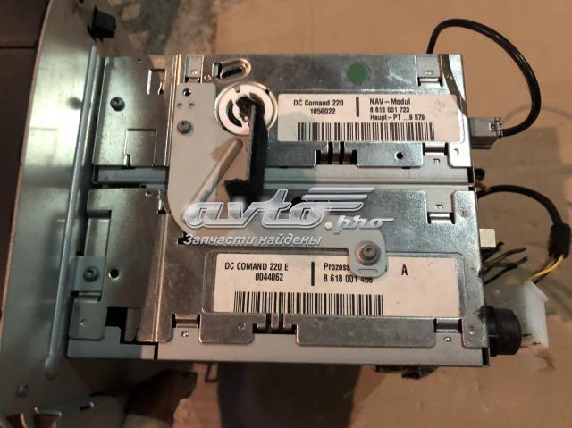2208205889 MERCEDES Магнитола (радио AM/FM) купить в Ирпень