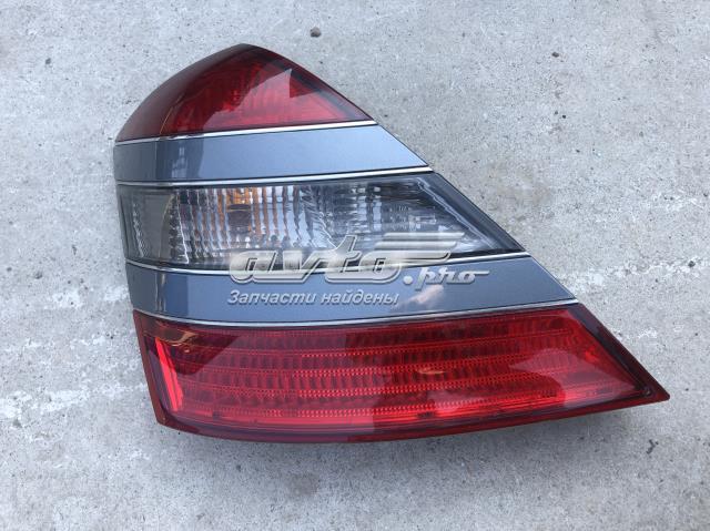Фонарь задний левый 2218200164 MERCEDES