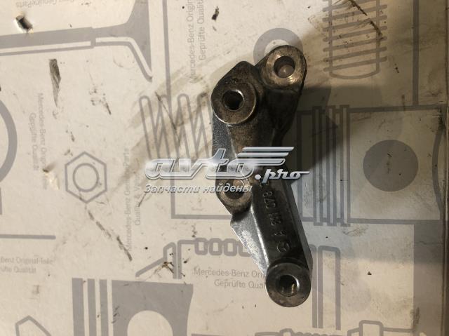 Кронштейт крепления форсунки 6110782741 MERCEDES