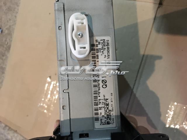 9068200886 MERCEDES Магнитола купить в Днепр