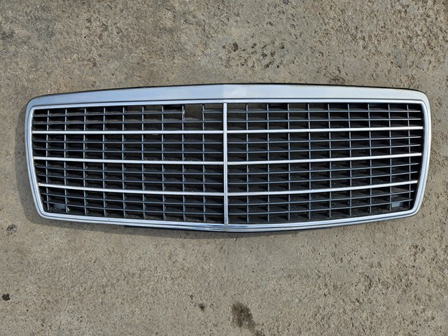Решетка A1408880123 MERCEDES
