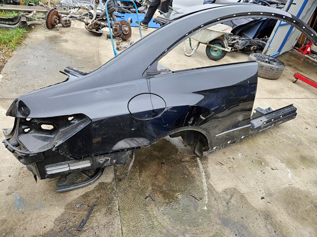 Боковая часть задняя правая A2076302601 MERCEDES