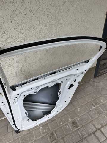 41527423702 BMW Дверь задняя правая купить в Житомир