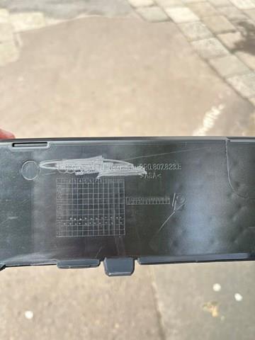VAG 8R0807823E в наличии Киев