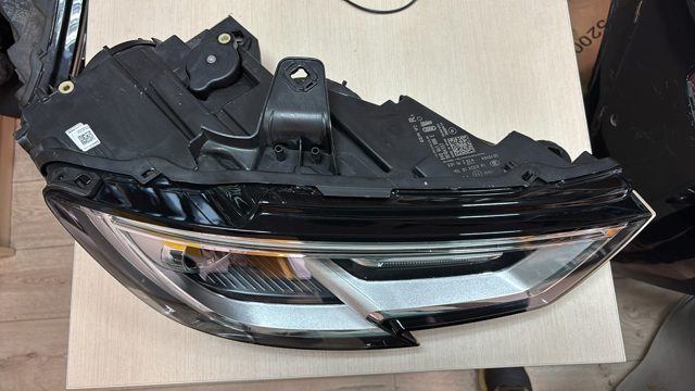 VAG 8V0941006E в наличии Полтава