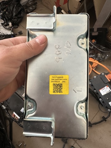 HYUNDAI 375A0CV050 в наличии Ровно