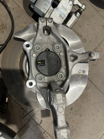 Цапфа поворотная левая 51710GI000 HYUNDAI
