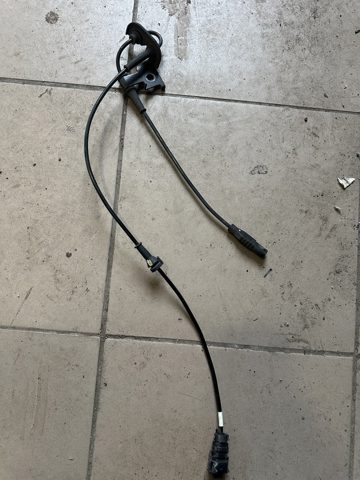 Сенсор АБС 58930CV000 HYUNDAI