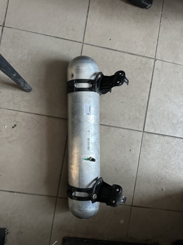 Ресивер пневматической системы 600640800B TESLA