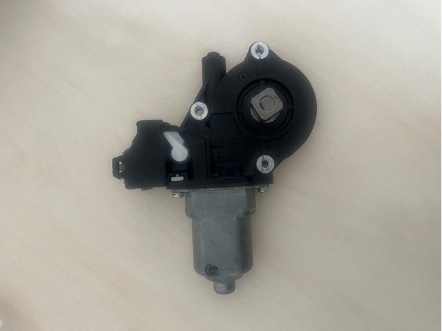 807313NF0A NISSAN Мотор стеклоподъемника двери передней правой купить в Львов