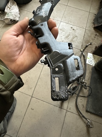 HYUNDAI 92158CV100 в наличии Хмельницкий