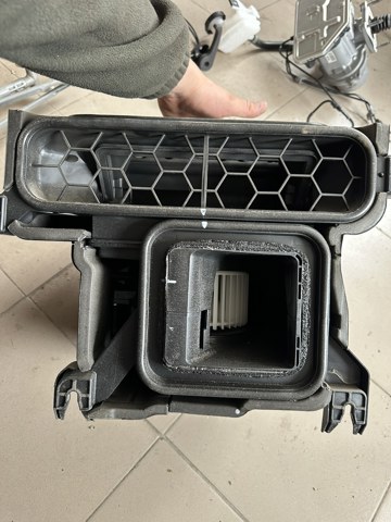Корпус отопителя салона 97100CV000 HYUNDAI