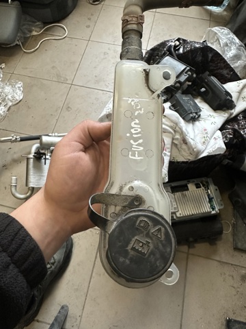 DS788C045AE FORD Бачок системы охлаждения расширительный купить в Черкассы