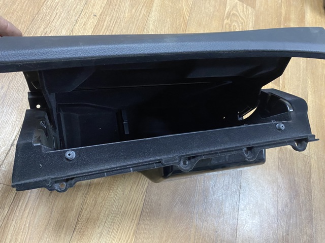 51169173907 BMW Крышка перчаточного ящика (бардачка) купить в Одесса