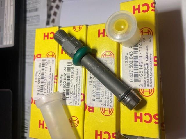 0437502043 BOSCH Топливные форсунки купить в Николаев
