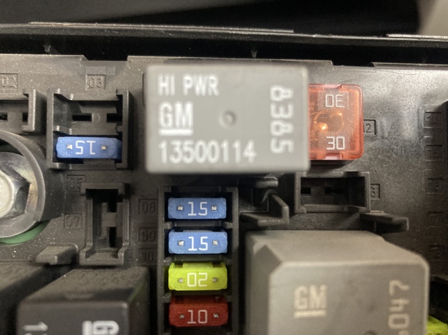 Реле противотуманной фары 13500114 OPEL